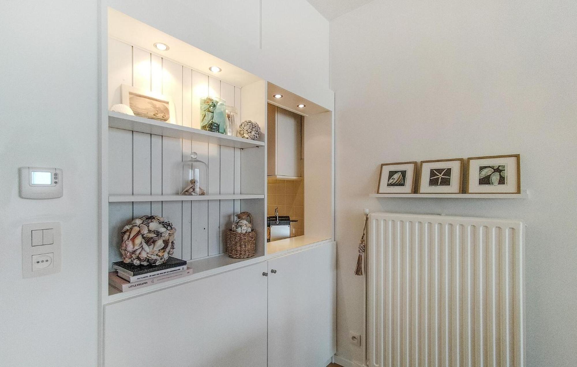In With Kitchen